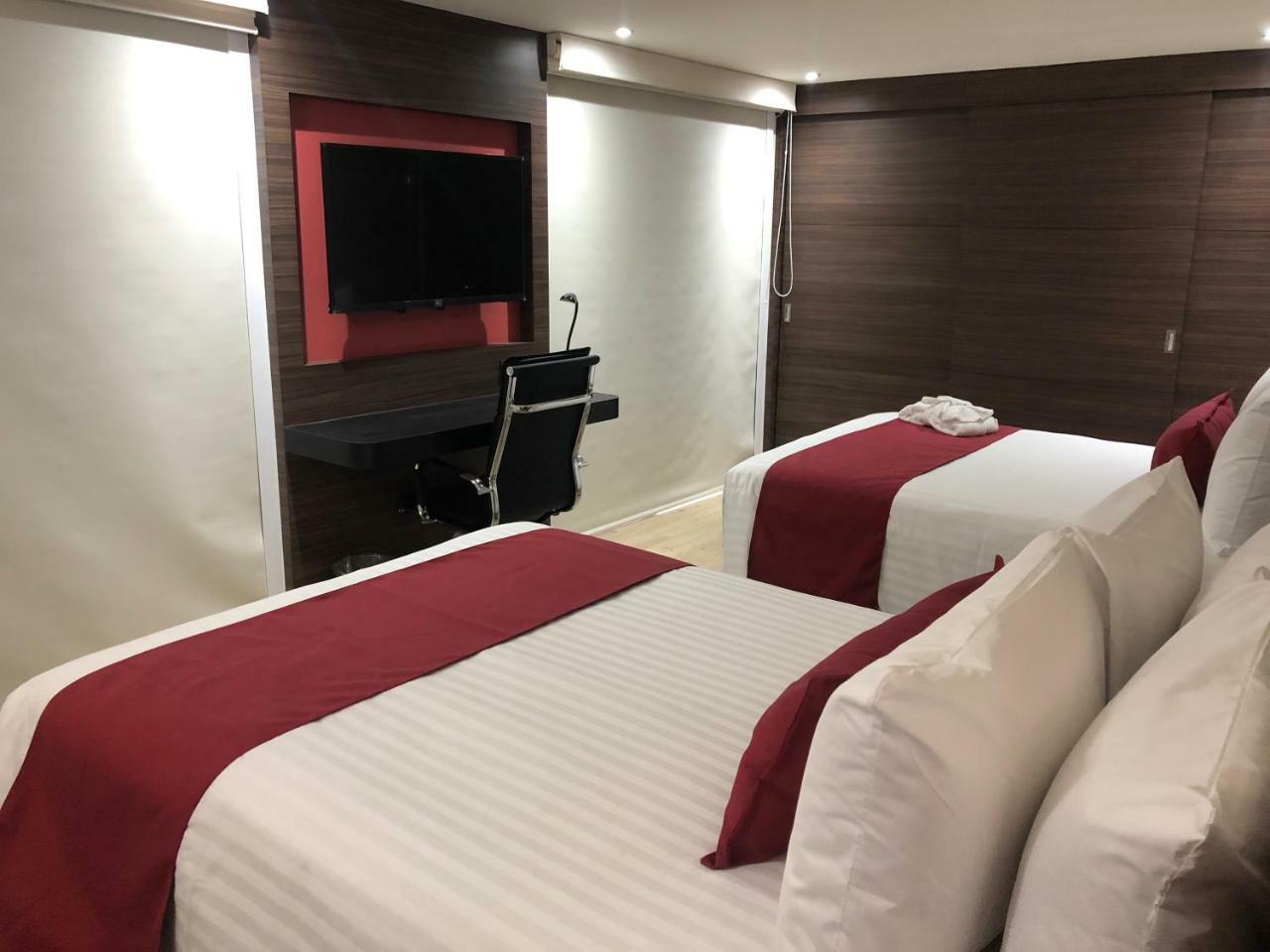 Mc Suites Cidade do México Exterior foto A room at the hotel